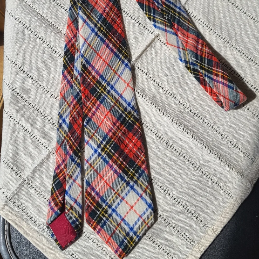 Viyella Vintage plaid tie Michelson's of London England made in Scotland - Picture 3 of 7